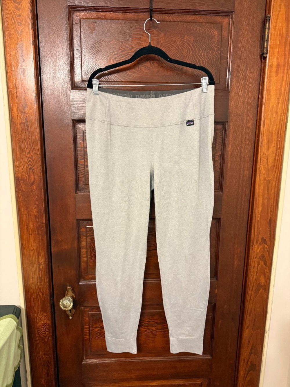 Patagonia Capilene Midweight Gray Base Layer Leggings XL